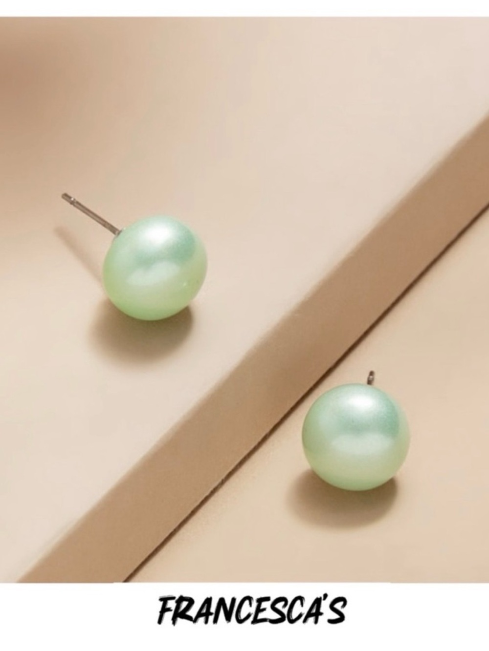 New Francesca’s Teresa Green Pearl Stud Earrings